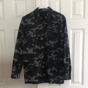 New Dogg Supply by Snoop Dogg Reversible jacket Black and Camouflage Men size M